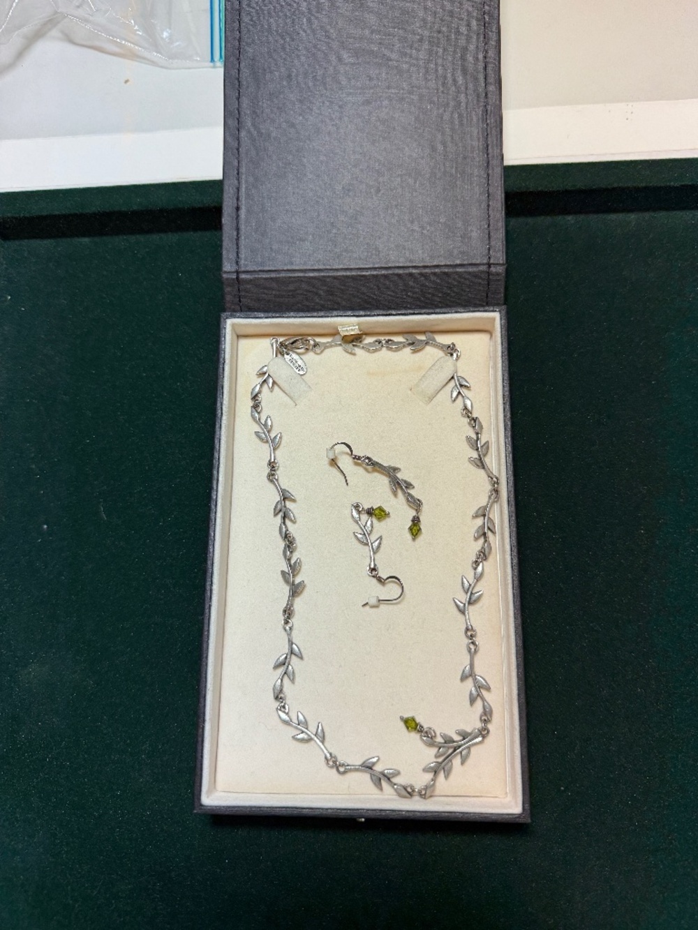 Vintage Signed DANFORTH FINE PEWTER Necklace and Earrings Q